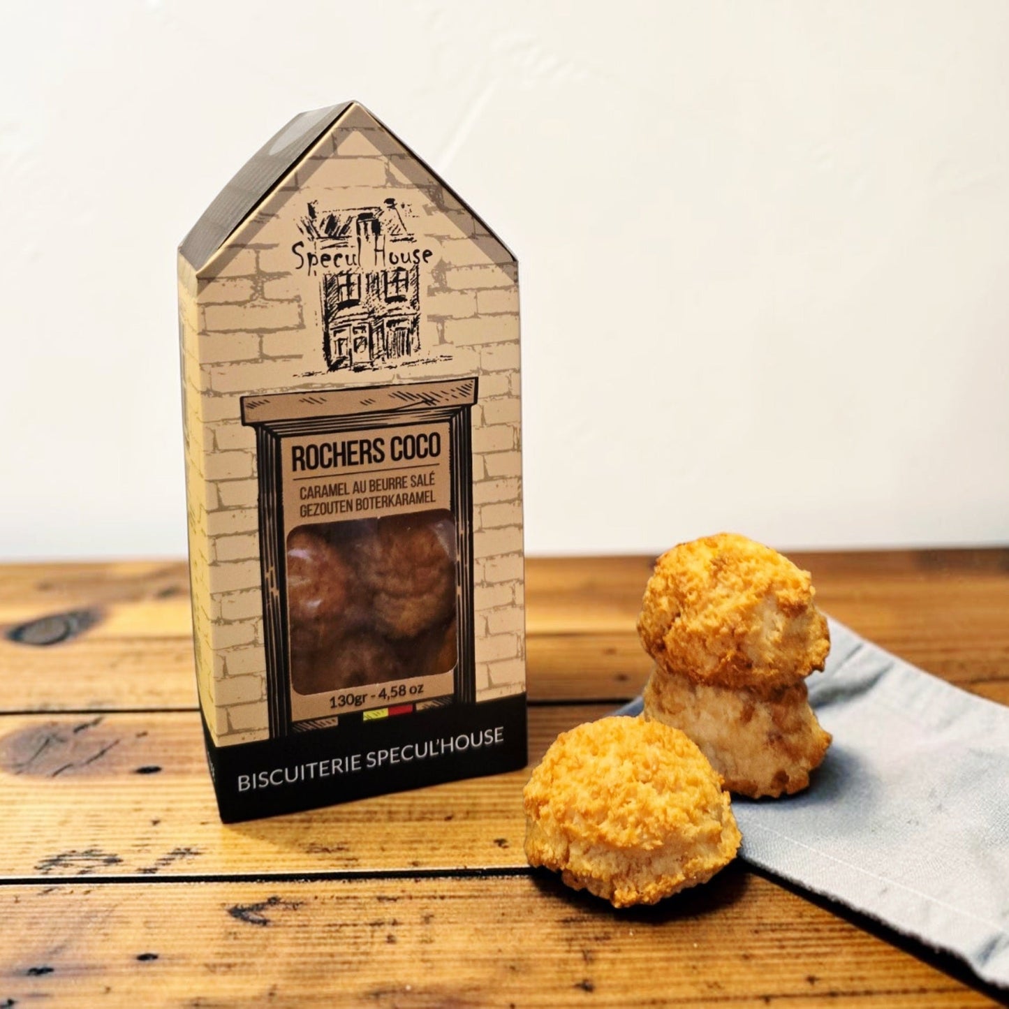 Coconut rocks with salted butter caramel - 5 pieces (130 gr)