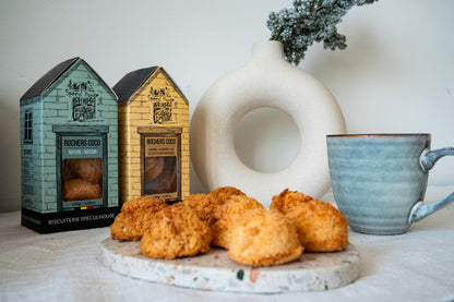 Coconut rocks with salted butter caramel - 5 pieces (130 gr)